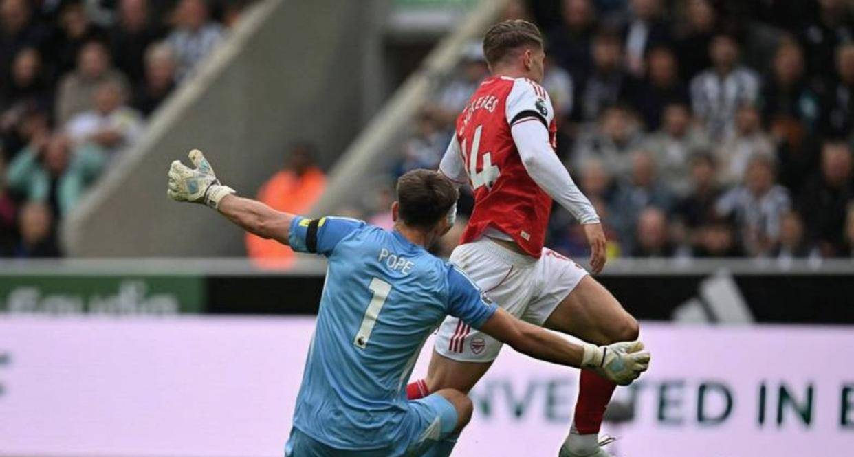 阿森纳女足今夜欧冠全球双冠到手，加时绝杀点燃酋长球场，姑娘们把历史写进传奇章节